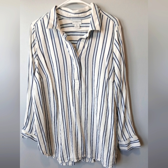 Liz Claiborne Tops - Liz Claiborne women's 1X blue white button down shirt